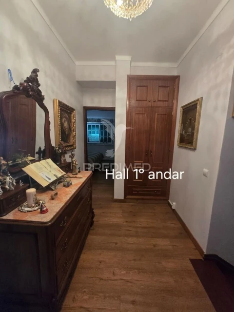 Moradia T6 para Venda em Golegã