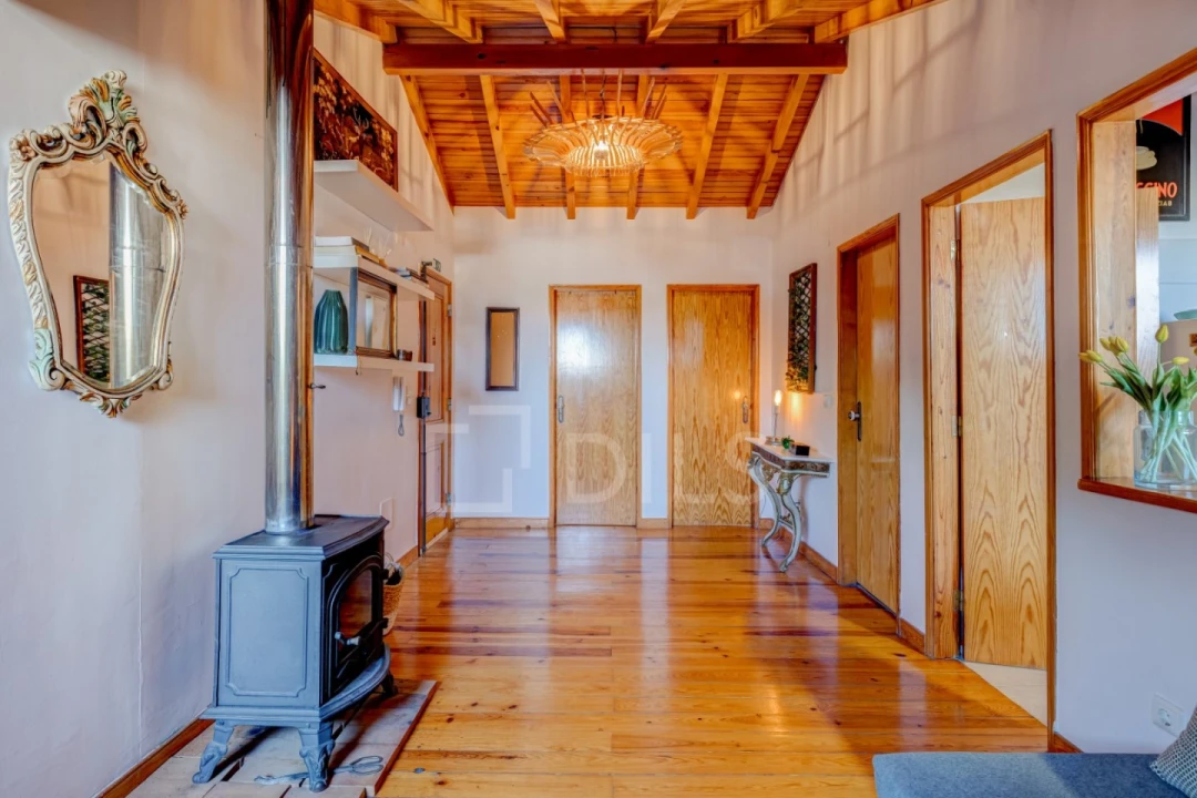 Apartamento T2 para Venda em Campo de Ourique Foto 2