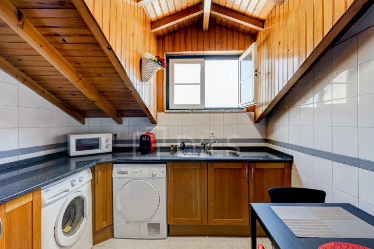 Apartamento T2 para Venda em Campo de Ourique Foto 5