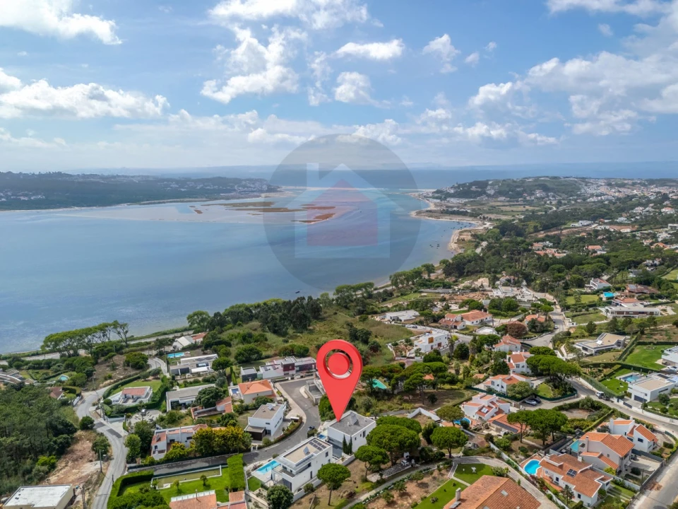 Moradia T5 para Venda em Nadadouro Foto 5
