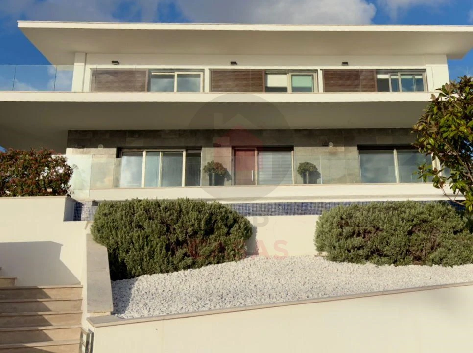 Moradia T5 para Venda em Nadadouro Foto 45