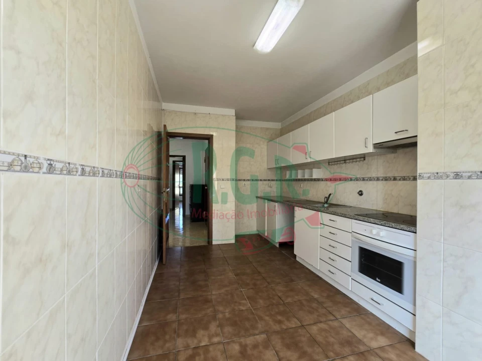 Apartamento T2 para Venda em Gondomar (São Cosme), Valbom e Jovim Foto 13