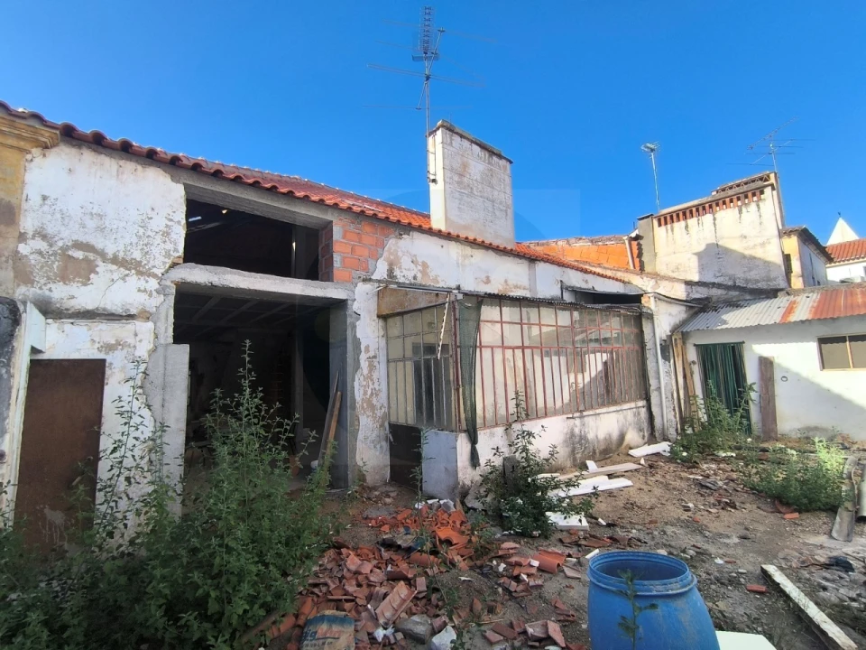 Moradia para Venda em São Miguel do Rio Torto e Rossio Ao Sul do Tejo Foto 4