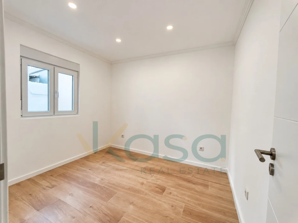Apartamento T2 para Venda em Baixa da Banheira e Vale da Amoreira Foto 14