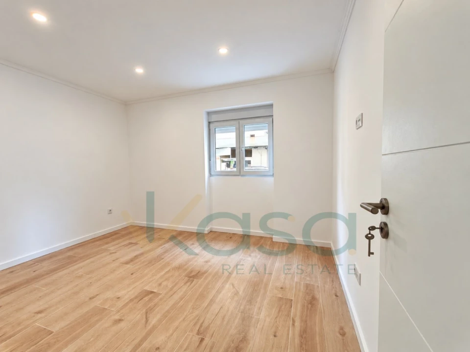 Apartamento T2 para Venda em Baixa da Banheira e Vale da Amoreira Foto 13