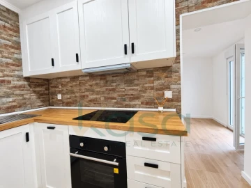 Apartamento T2 para Venda em Baixa da Banheira e Vale da Amoreira