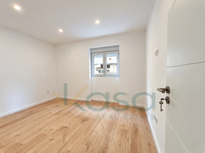 Apartamento T2 para Venda em Baixa da Banheira e Vale da Amoreira Foto 13