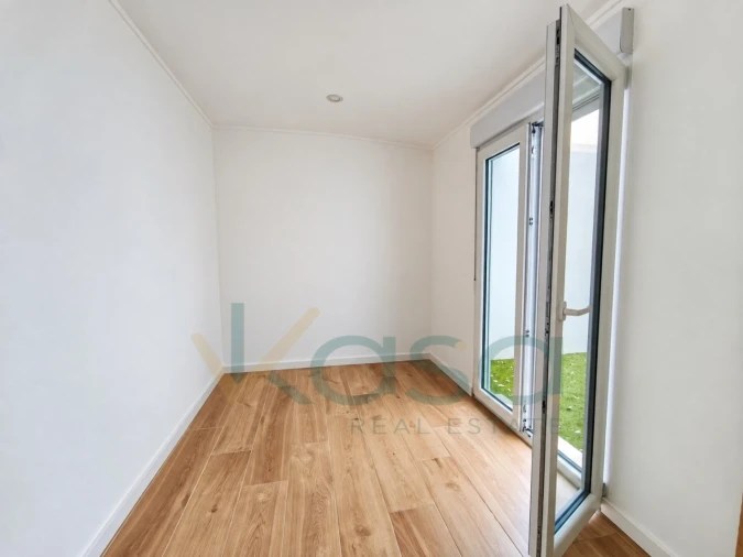 Apartamento T2 para Venda em Baixa da Banheira e Vale da Amoreira Foto 18