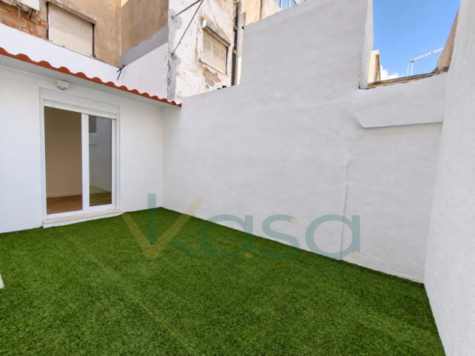 Apartamento T2 para Venda em Baixa da Banheira e Vale da Amoreira Foto 27
