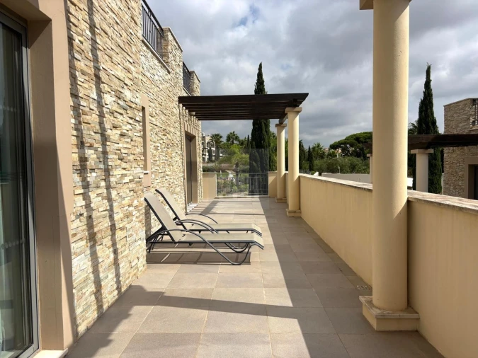 Apartamento T2 para Venda em Quarteira Foto 15