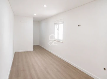 Moradia T3 para Venda em Santa Marinha e São Pedro da Afurada
