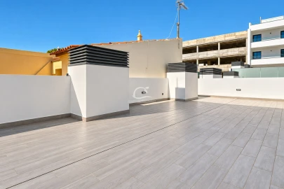 Apartamento T1 para Venda em Loule (São Clemente)