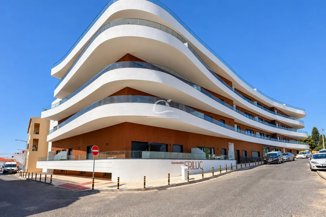 Apartamento T1 para Venda em Loule (São Clemente) Foto 1