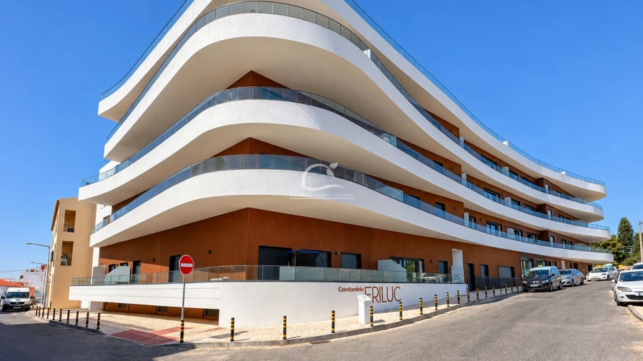 Apartamento T1 para Venda em Loule (São Clemente)