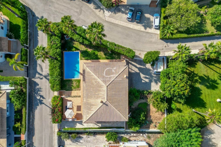 Moradia T4 para Venda em Loule (São Clemente) Foto 4