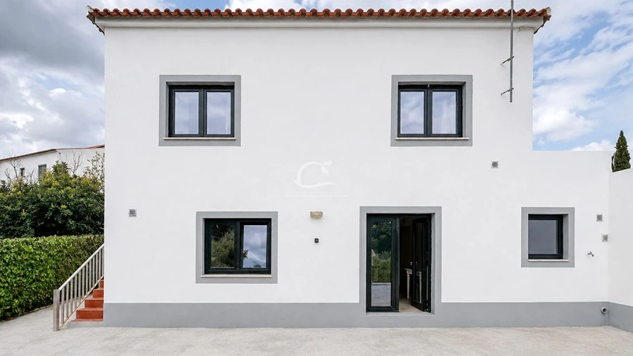 Moradia T4 para Venda em Loule (São Clemente)