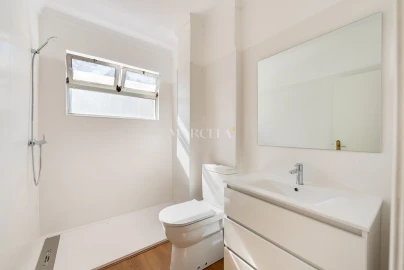 Apartamento T3 para Venda em Lagos (São Sebastião e Santa Maria)