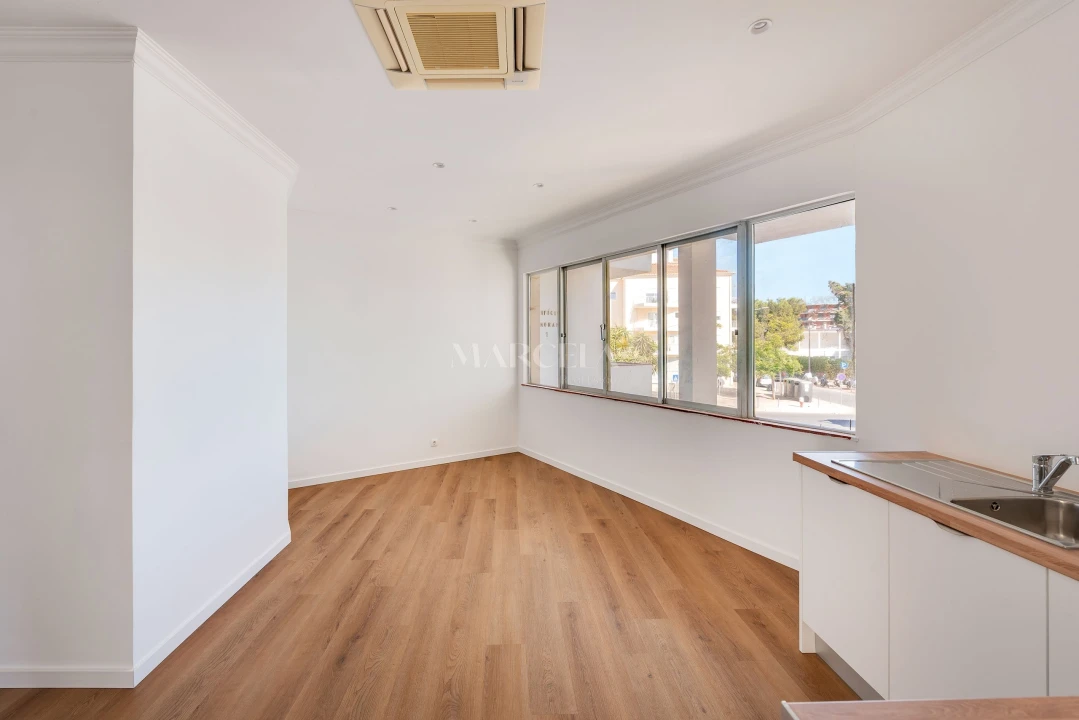 Apartamento T3 para Venda em Lagos (São Sebastião e Santa Maria) Foto 4