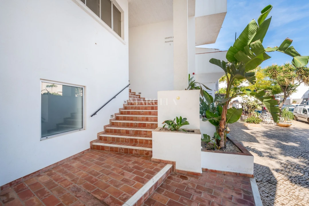 Apartamento T3 para Venda em Lagos (São Sebastião e Santa Maria) Foto 2