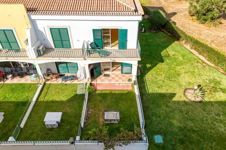 Apartamento T2 para Venda em Quarteira Foto 37