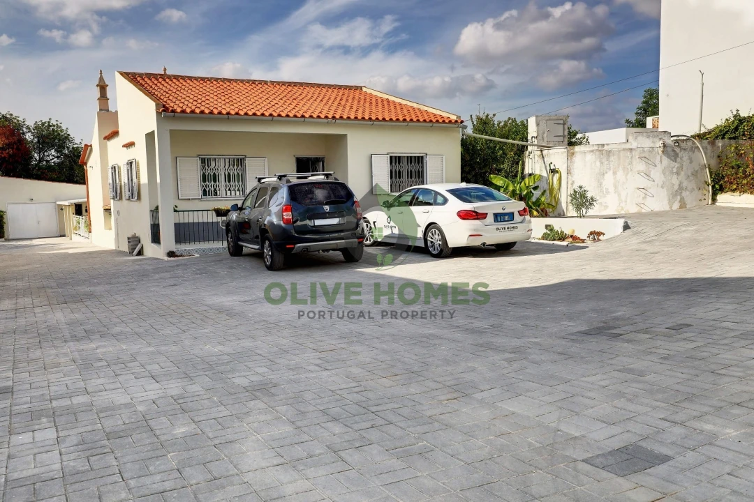 Moradia T4 para Venda em Almancil Foto 34