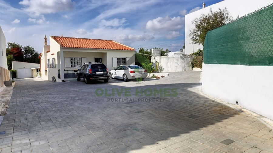 Moradia T4 para Venda em Almancil