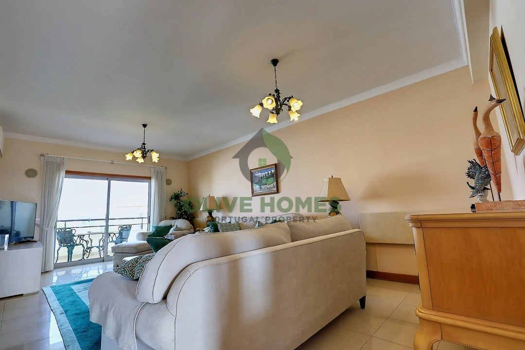 Apartamento T3 para Venda em Quarteira Foto 27