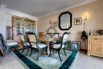 Apartamento T3 para Venda em Quarteira
