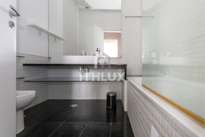 Apartamento T2 para Venda em Santa Maria Maior