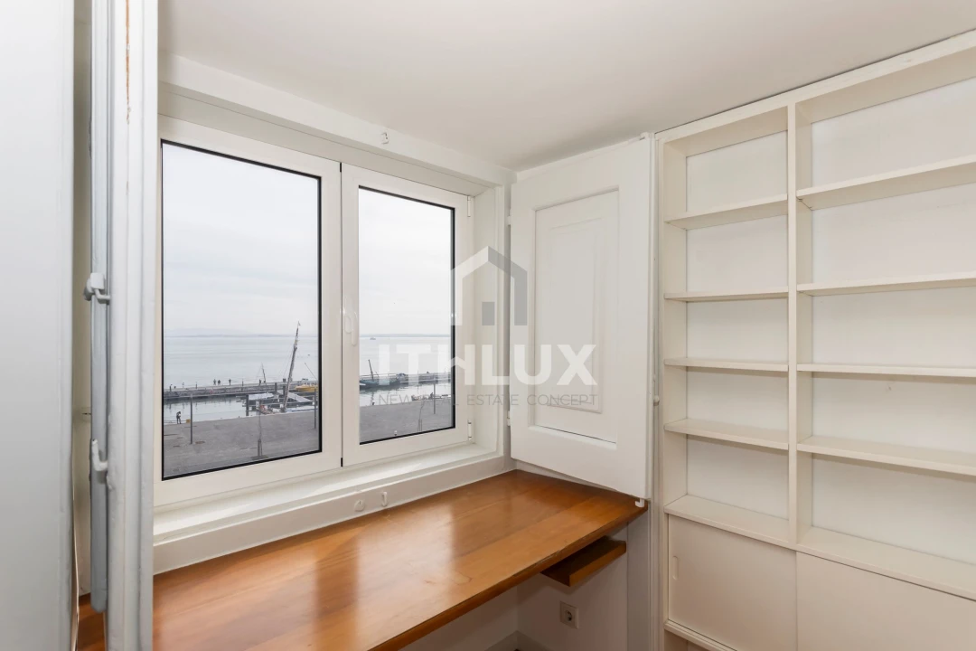 Apartamento T2 para Venda em Santa Maria Maior Foto 36