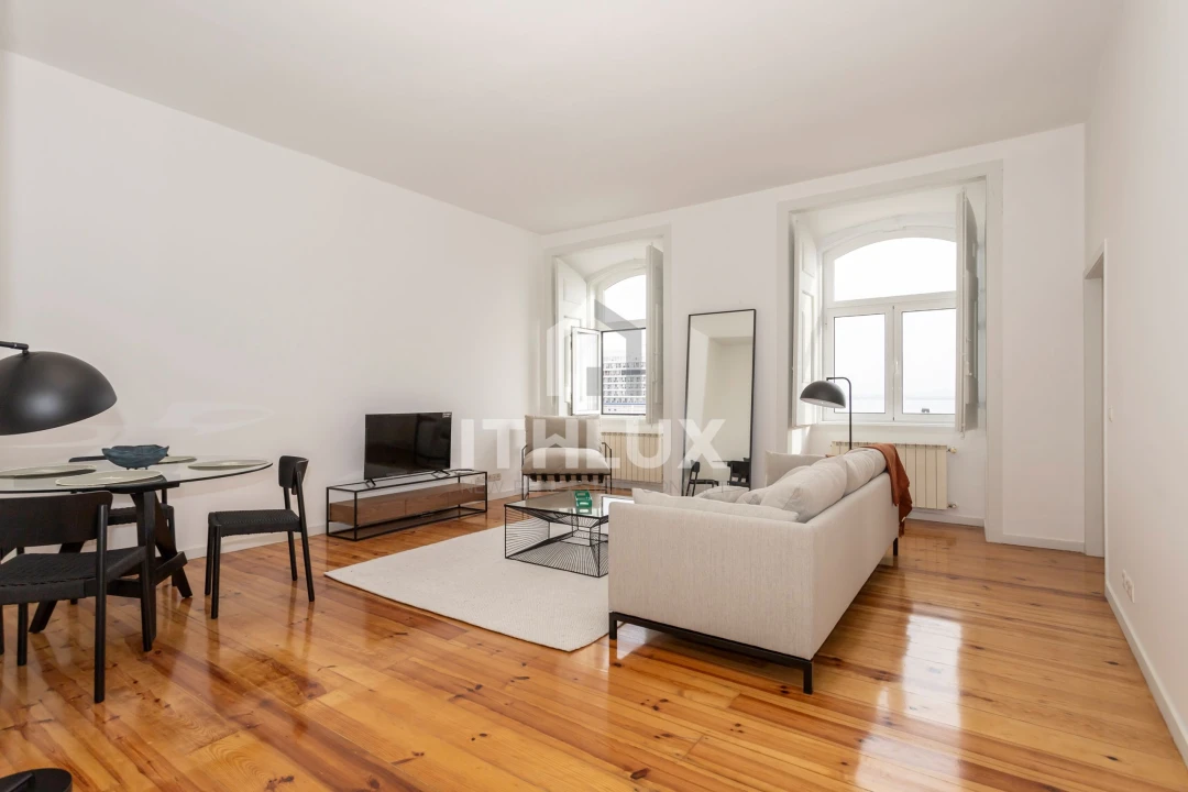 Apartamento T2 para Venda em Santa Maria Maior Foto 1