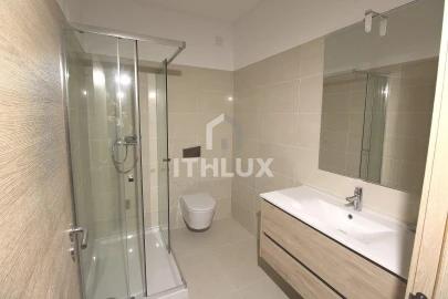 Apartamento T3 para Venda em Loule (São Clemente)