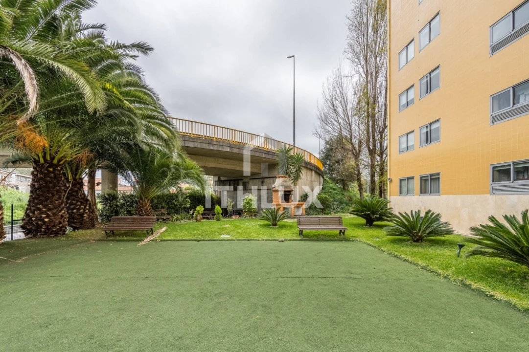 Apartamento T3 para Arrendamento em Santa Marinha Foto 24