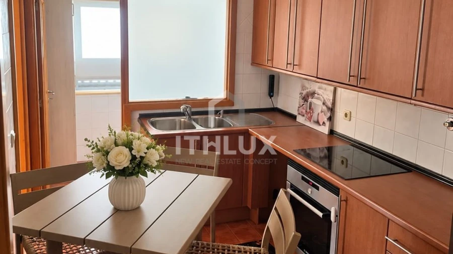 Apartamento T3 para Arrendamento em Santa Marinha