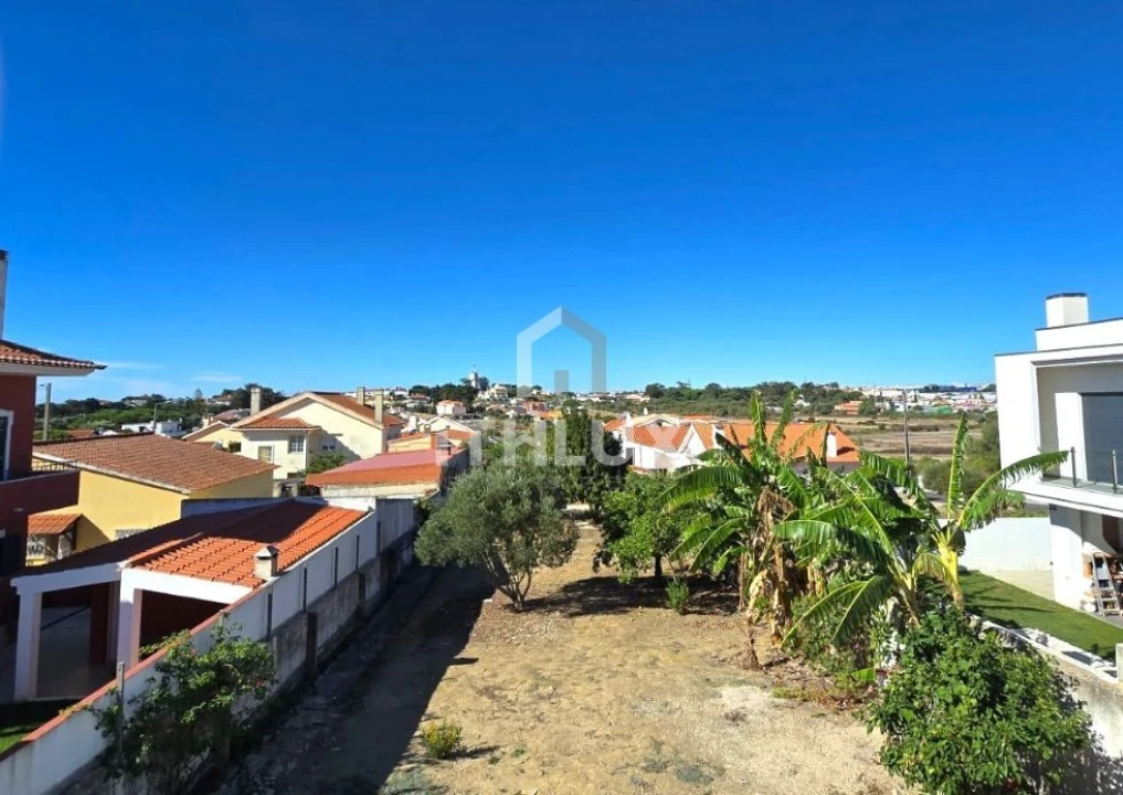 Moradia T4 para Venda em Alcabideche Foto 42