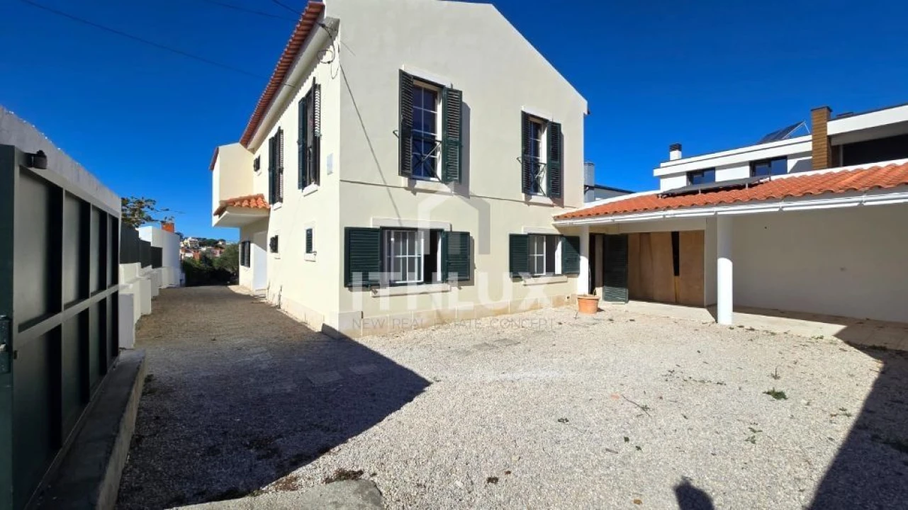 Moradia T4 para Venda em Alcabideche Foto 9