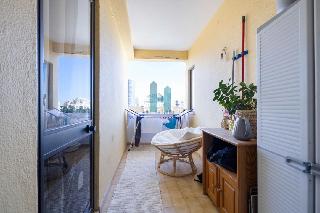 Apartamento T1 para Venda em Portimão Foto 5