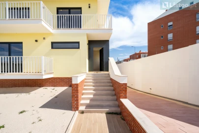 Moradia T4 para Venda em Tavarede