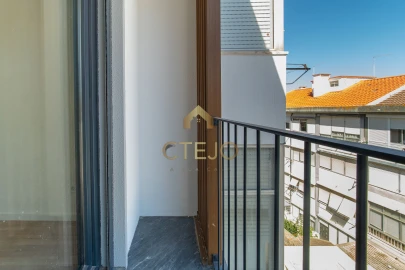 Apartamento T3 para Venda em Santa Iria de Azoia, São João da Talha e Bobadela