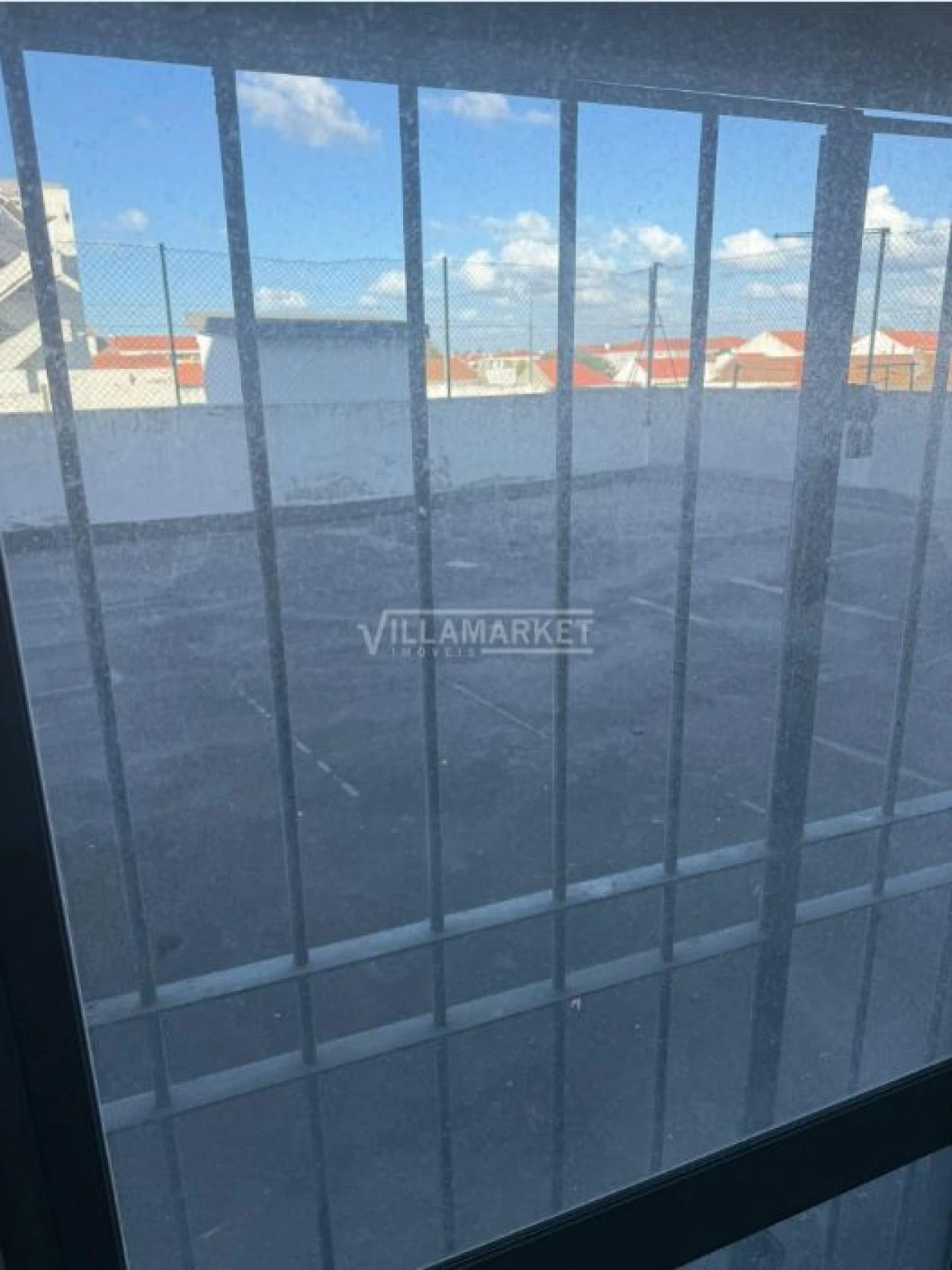 Negócio para Venda em Baixa da Banheira e Vale da Amoreira Foto 3