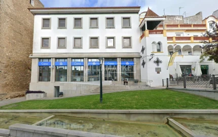 Negócio para Venda em Caia, São Pedro e Alcáçova
