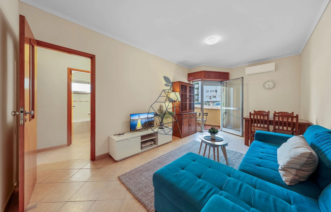 Apartamento T2 para Arrendamento em Portimão Foto 2