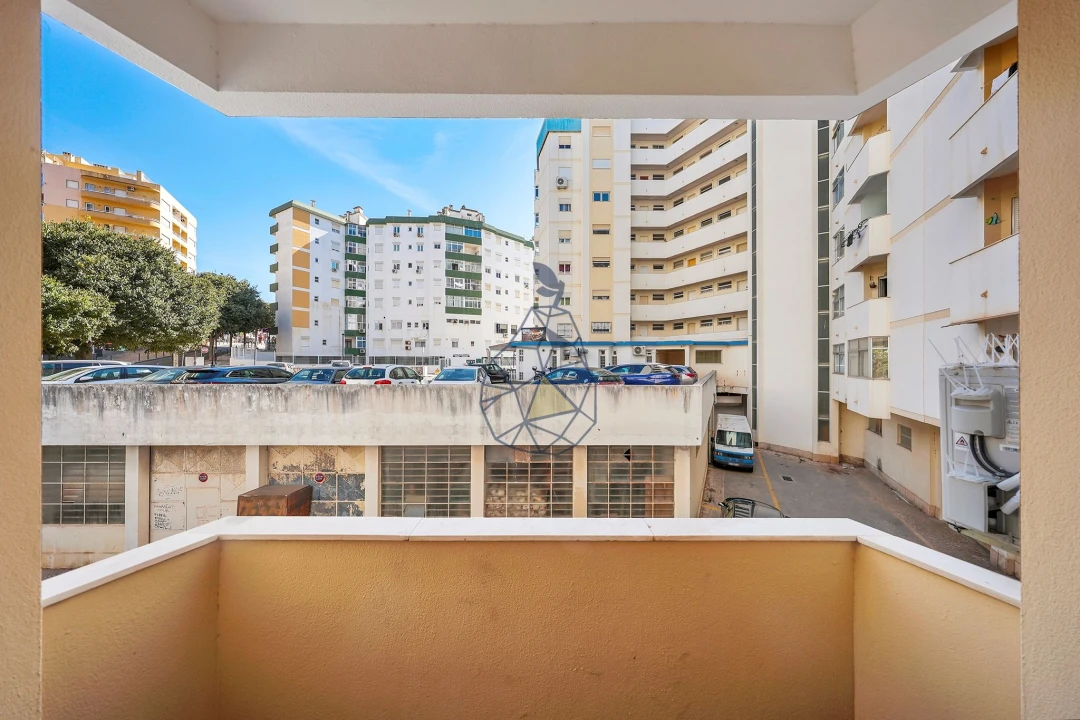 Apartamento T2 para Arrendamento em Portimão Foto 11