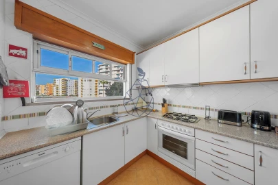 Apartamento T2 para Arrendamento em Portimão