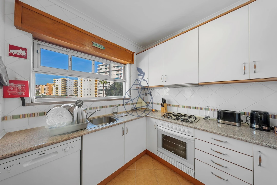 Apartamento T2 para Arrendamento em Portimão Foto 1
