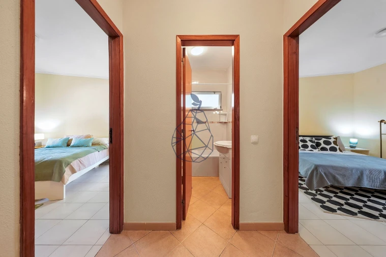 Apartamento T2 para Arrendamento em Portimão Foto 14
