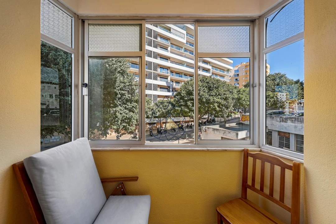 Apartamento T2 para Arrendamento em Portimão Foto 18