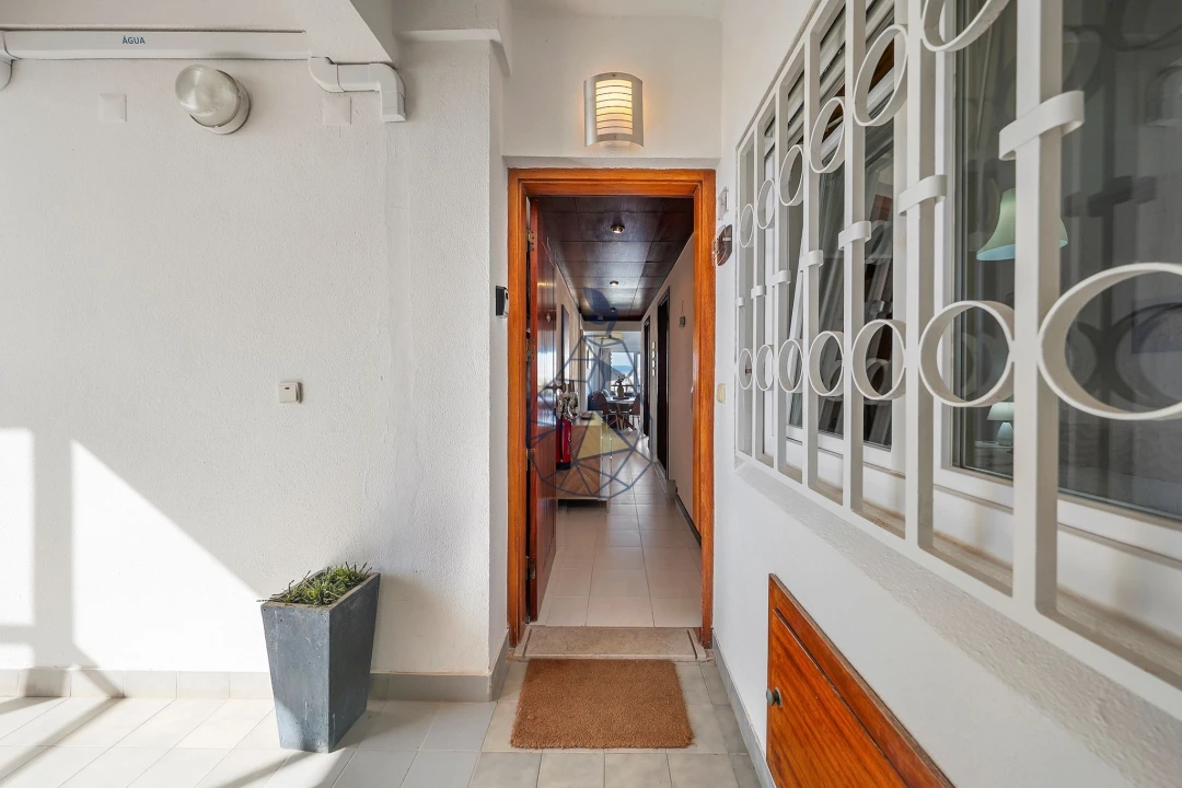 Apartamento T1 para Arrendamento em Portimão Foto 19