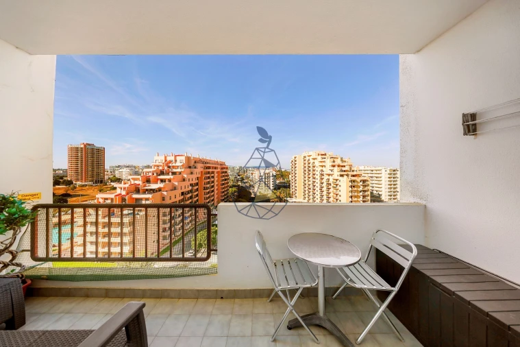 Apartamento T1 para Arrendamento em Portimão Foto 11