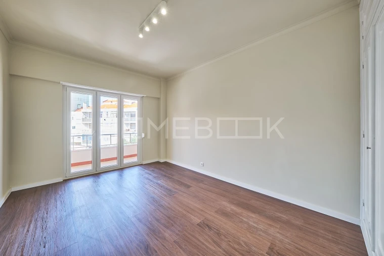 Apartamento T2 para Arrendamento em Águas Livres Foto 18